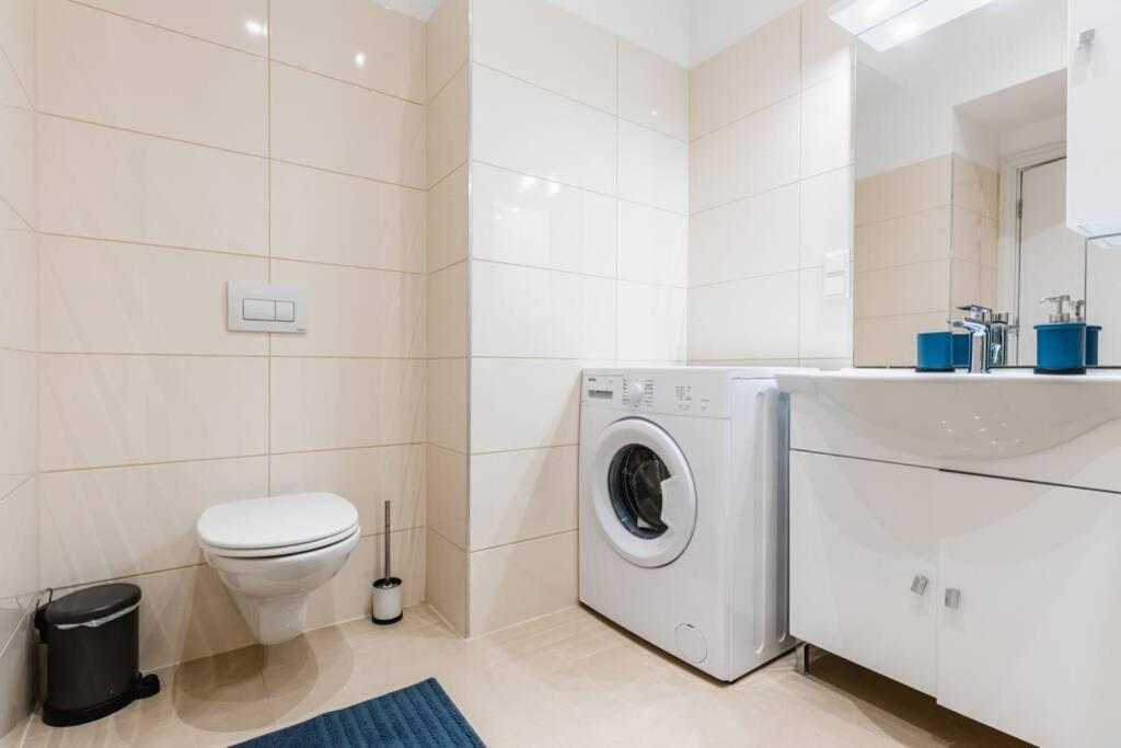 Family Apartment Next To Danube River Vienne Extérieur photo