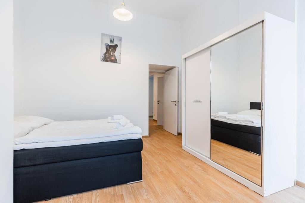 Family Apartment Next To Danube River Vienne Extérieur photo